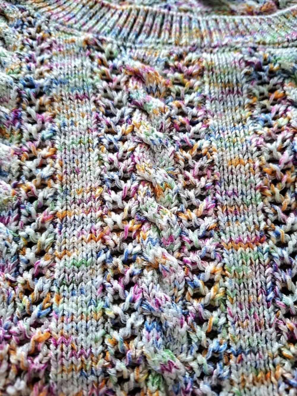 Buffalo Women’s Colorful Open-Knit Sweater – Size M – Soft Viscose Blend